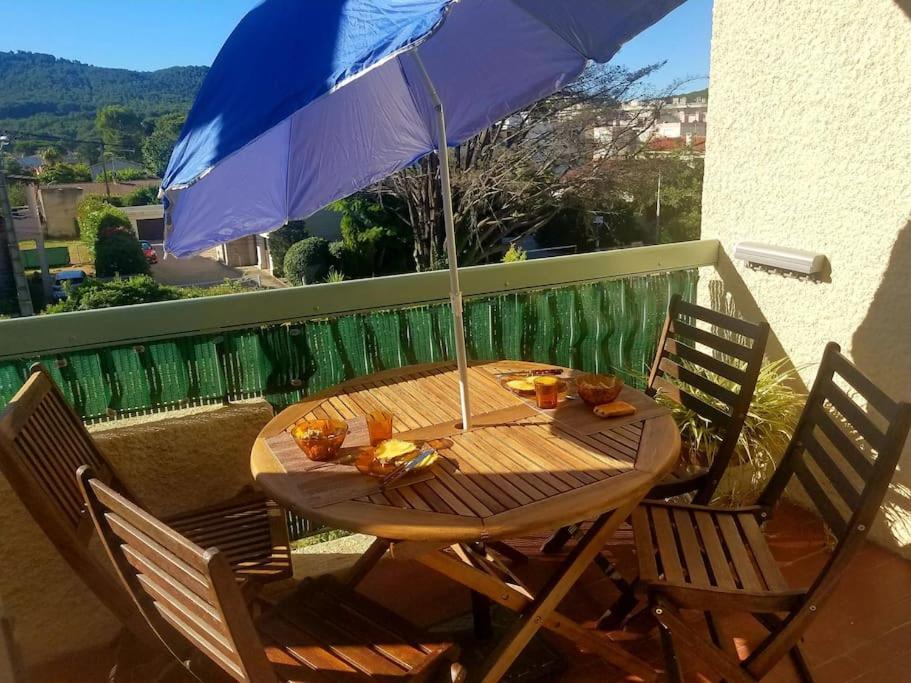 Le Sof Paradis Grand T2 Sur La Plage Des Lecques Saint-Cyr-sur-Mer Luaran gambar